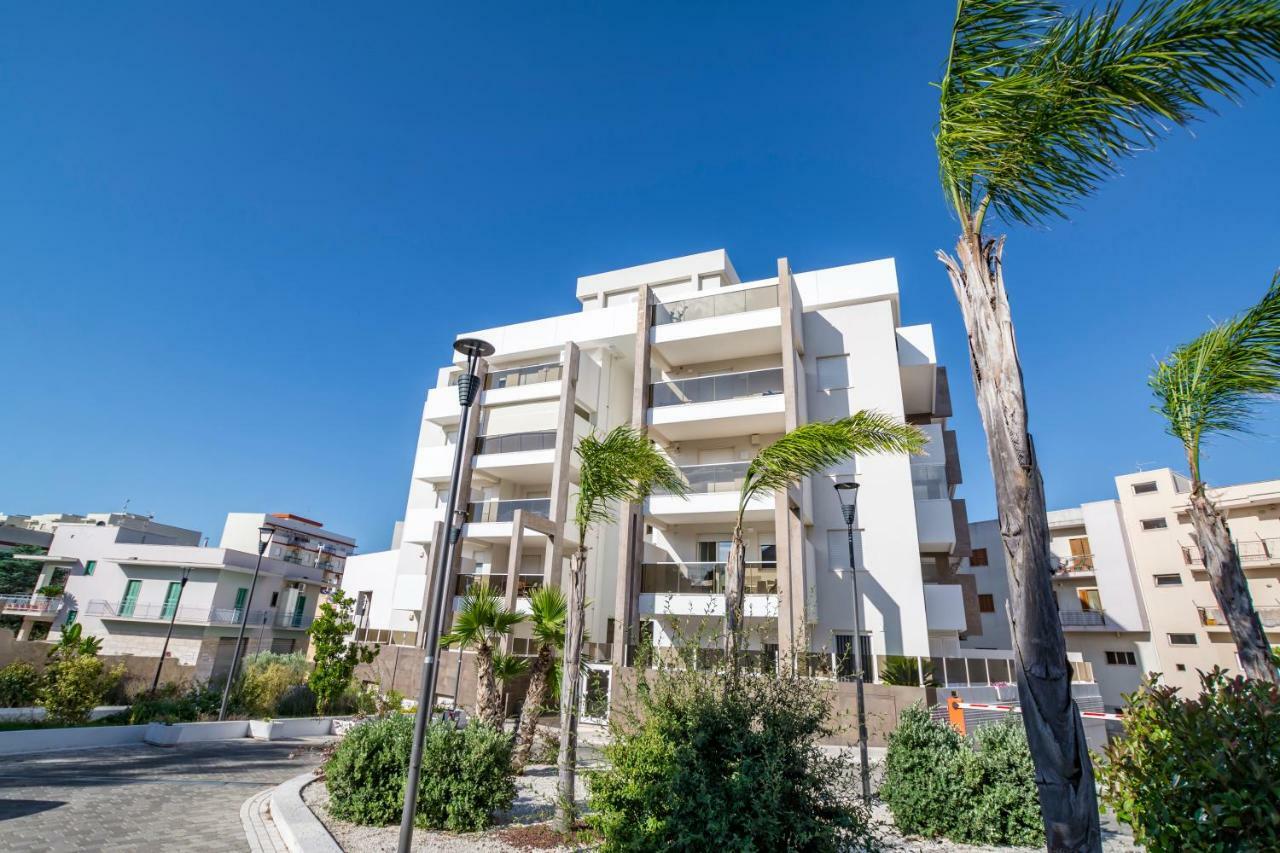 Wepuglia - La Casa Del Cardinale Lejlighed Monopoli Eksteriør billede